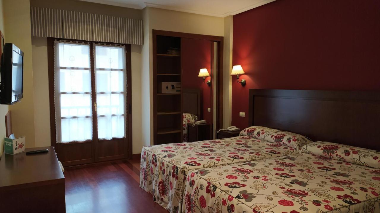 Hotel Valle Las Luinas 소토데루이나 외부 사진