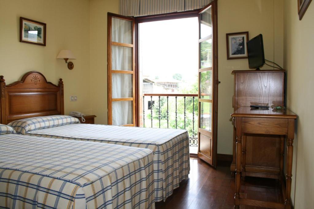 Hotel Valle Las Luinas 소토데루이나 객실 사진