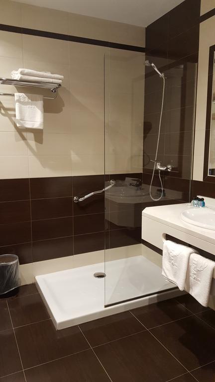 Hotel Valle Las Luinas 소토데루이나 외부 사진